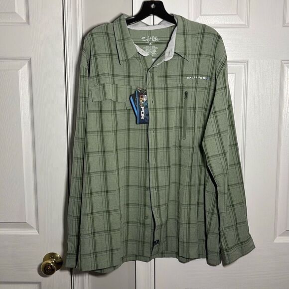 Salt Life Other - Salt life green button down size 2XL C20-40